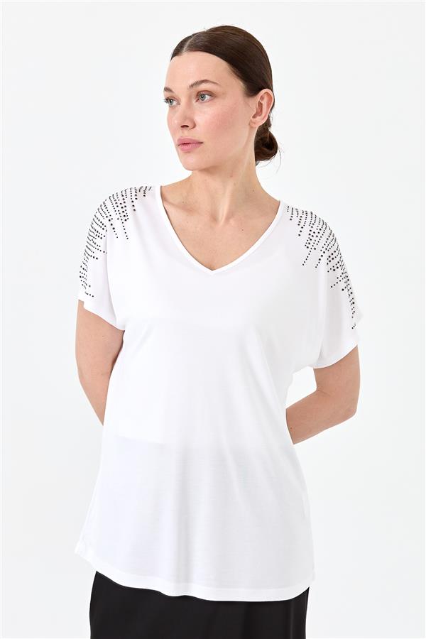 Женская хлопковая футболка с V образным вырезом и стразами на рукавах белая