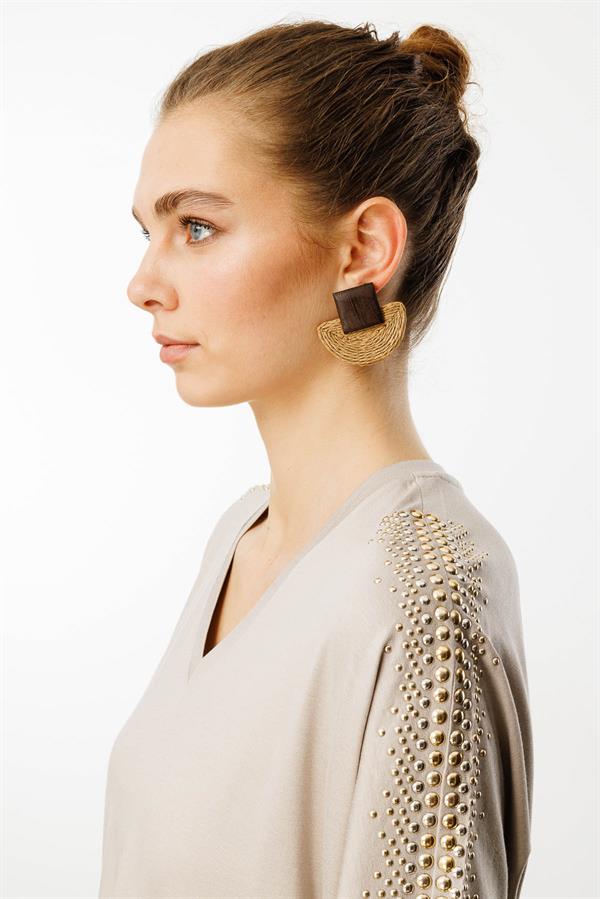 Kadın V Yaka Omuzları Taşlı Penye T-shirt Bej