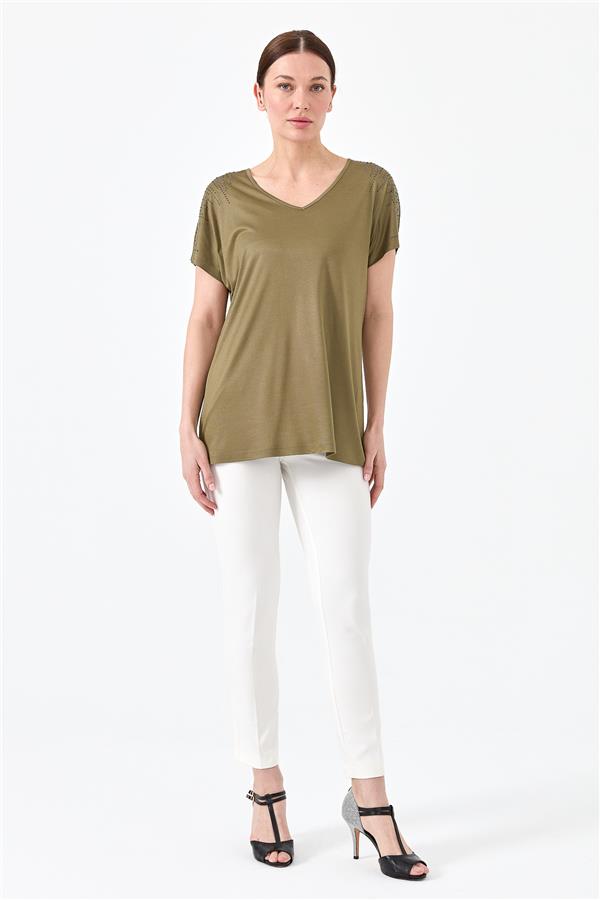 Женская хлопковая футболка с V образным вырезом и стразами на рукавах хаки