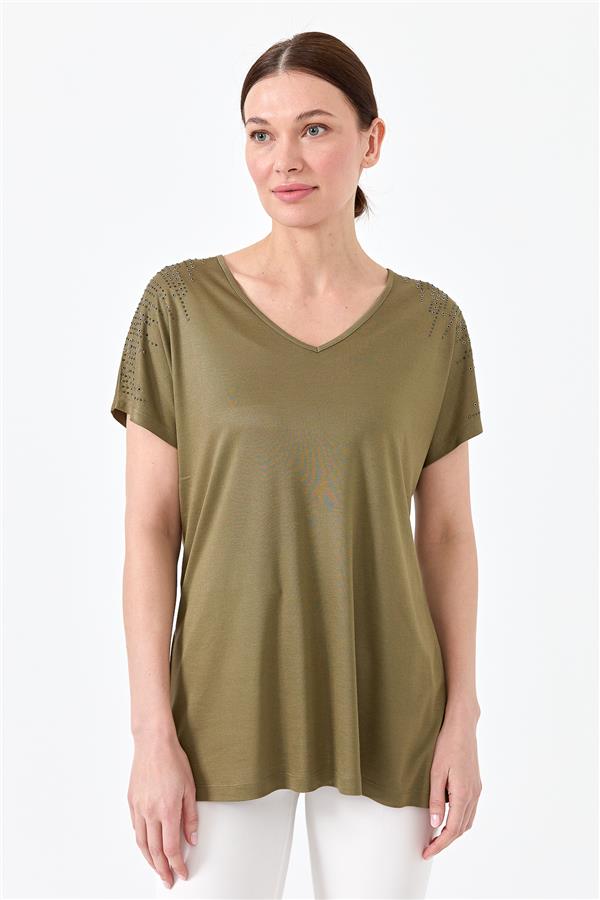 Женская хлопковая футболка с V образным вырезом и стразами на рукавах хаки