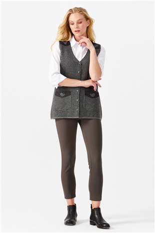 Женский жилет на пуговицах с v-образным вырезом и карманом на плече с отделкой , дымчатый