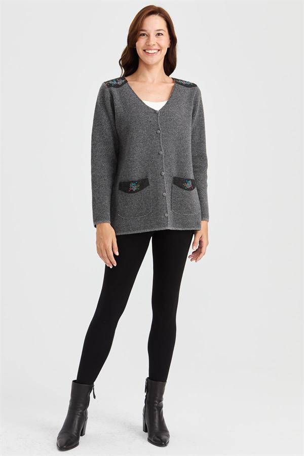 Женская шерстяная куртка с v-образным вырезом и карманами из фетра с вышивкой