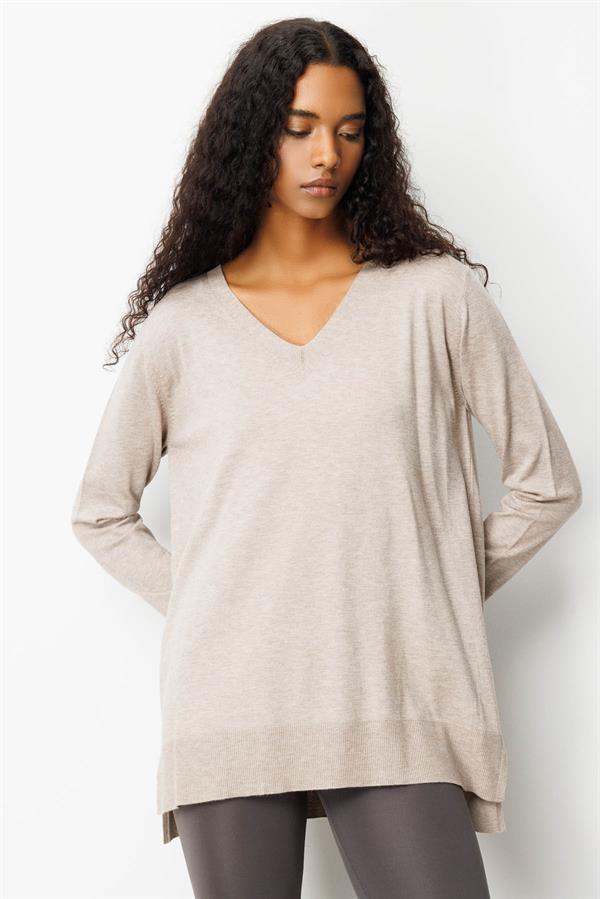 Kadın V Yaka Önü Arkası Yırtmaçlı Kazak Vizon