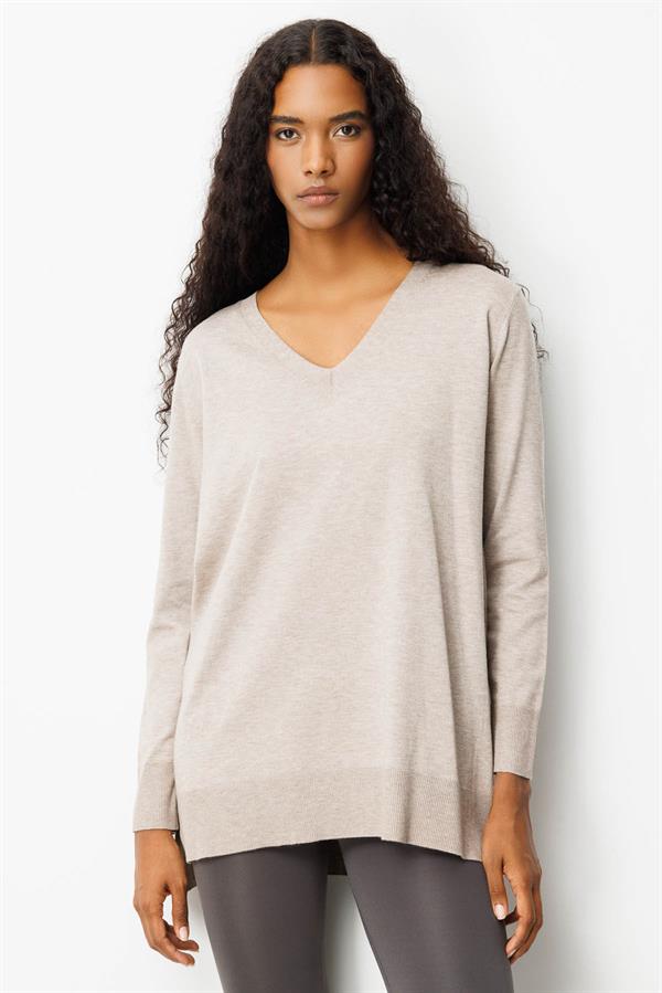 Kadın V Yaka Önü Arkası Yırtmaçlı Kazak Vizon