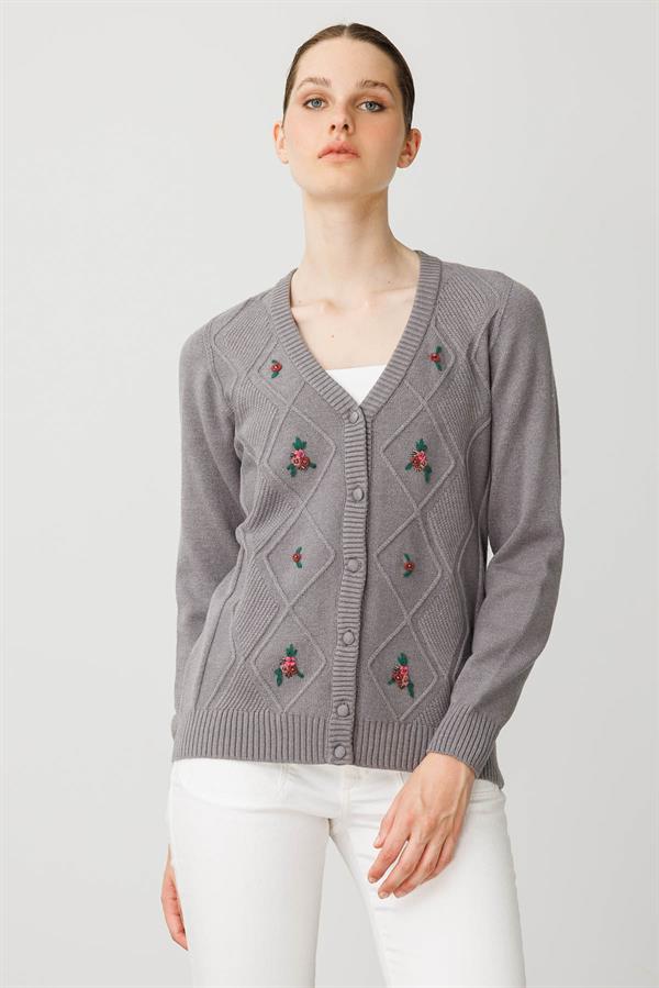 Kadın V Yaka Önü Baklava İşlemeli Ceket Füme