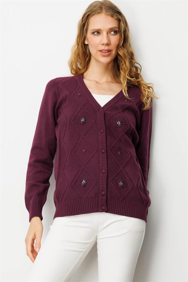 Kadın V Yaka Önü Baklava İşlemeli Ceket Mürdüm