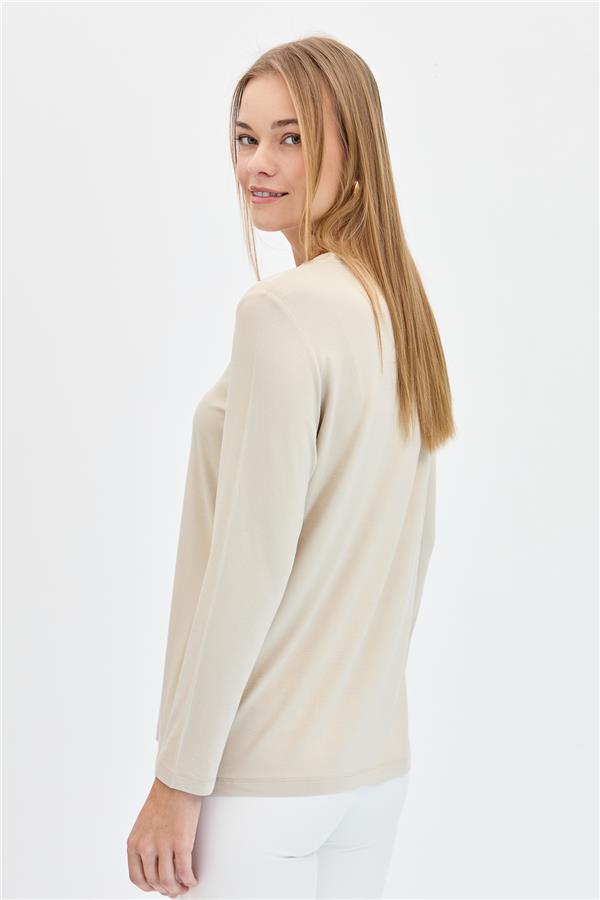 Женская серебристая блузка с v-образным вырезом