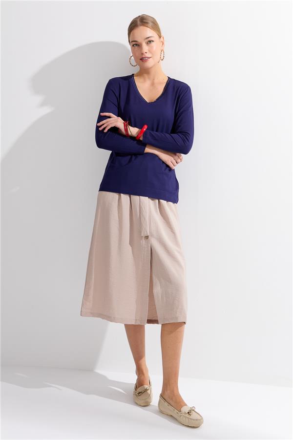 Женская серебристая блузка с v-образным вырезом