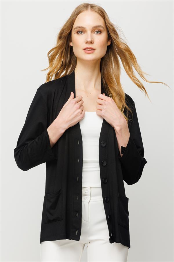 Женская куртка черная