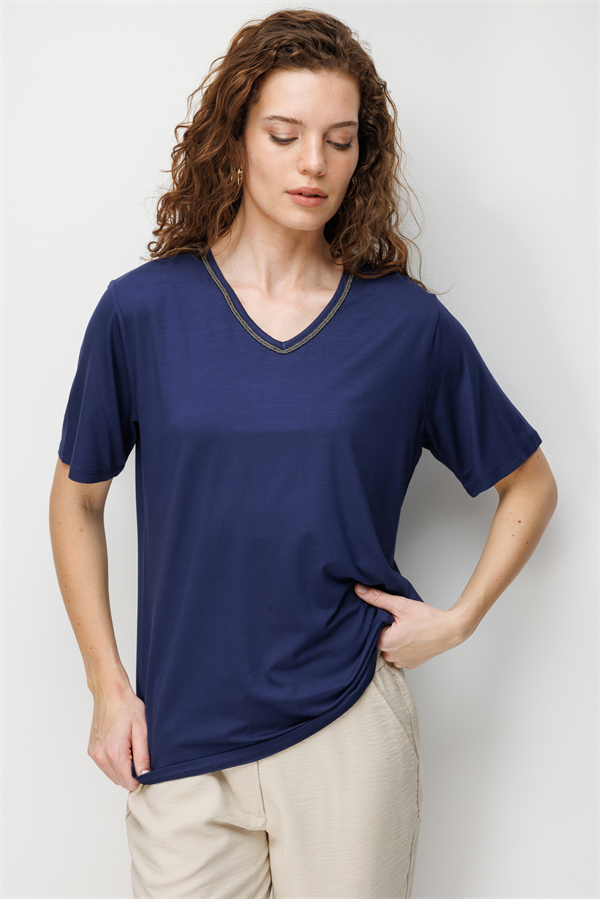 Kadın V Yaka Yaka Kenarı Zincirli Penye T-shirt Lacivert
