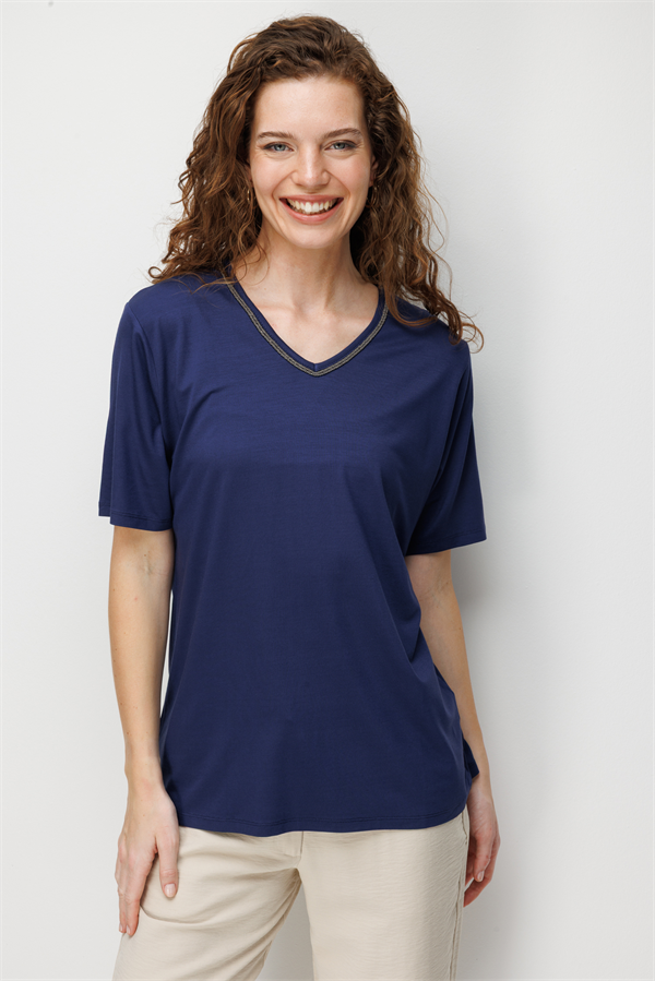 Kadın V Yaka Yaka Kenarı Zincirli Penye T-shirt Lacivert