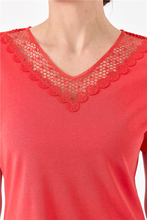 Womens V Neck T-Shirt Red