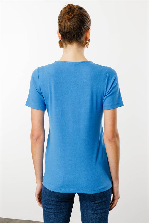 Kadın V Yaka Yakası Nakış İşlemeli Pamuklu T-Shirt Mavi