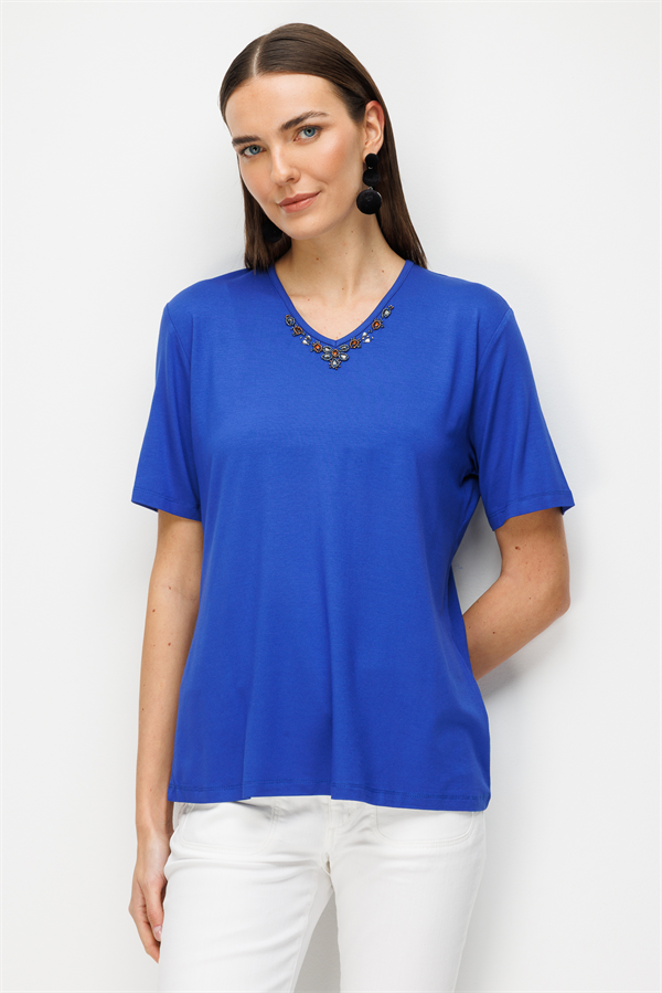 Kadın V Yaka Yakası Nakış İşlemeli Penye T-shirt Saks