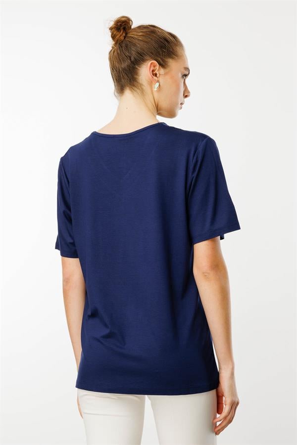 Kadın V Yaka Yakası Taşlı Penye T-shirt Lacivert