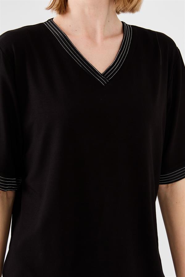 Женская хлопковая футболка с V образным вырезом и тесьмой цепь черная