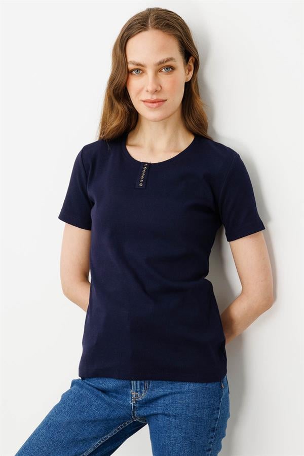 Kadın Yakası Düğmeli Penye T-shirt Lacivert