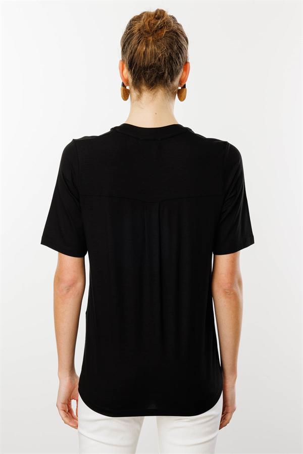 Kadın Yakası Düğmeli Penye Gömlek Siyah