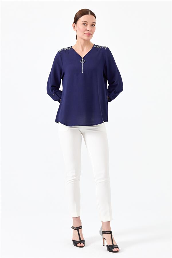 Женская хлопковая блуза с молнией на воротнике темно синяя 