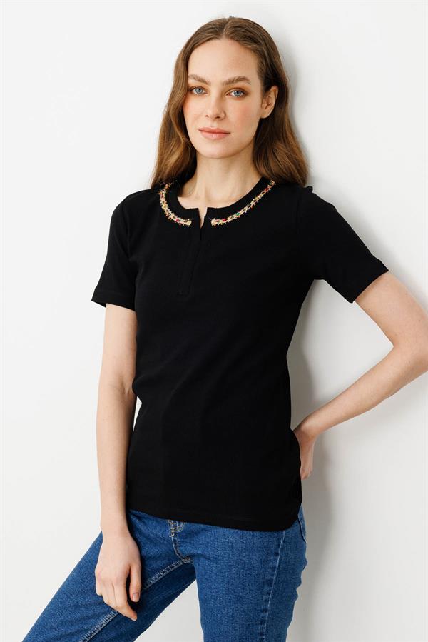 Womens Collar Embroidered Combed T-shirt Black