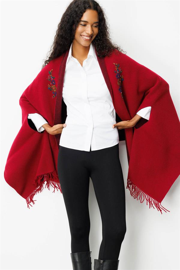 Kadın Yakası İşlemeli Koldan Geçmeli Büyük Yün Şal V.Çürüğü