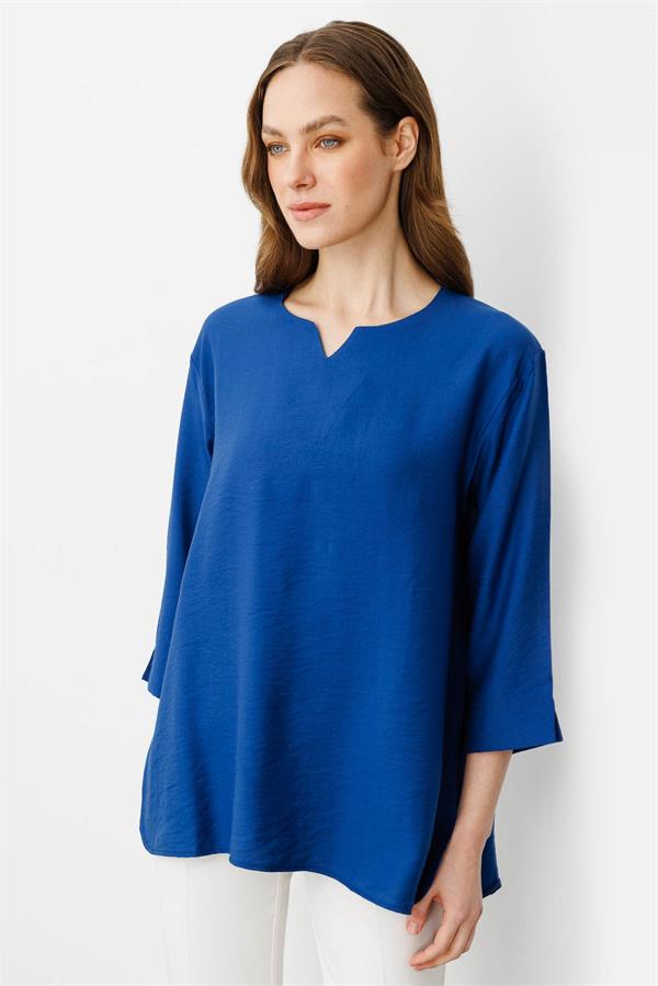 Kadın Yakası Kolu ve Eteği Yırtmaçlı Bluz İndigo