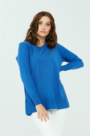 Женский свитер с круглым вырезом темно-синий