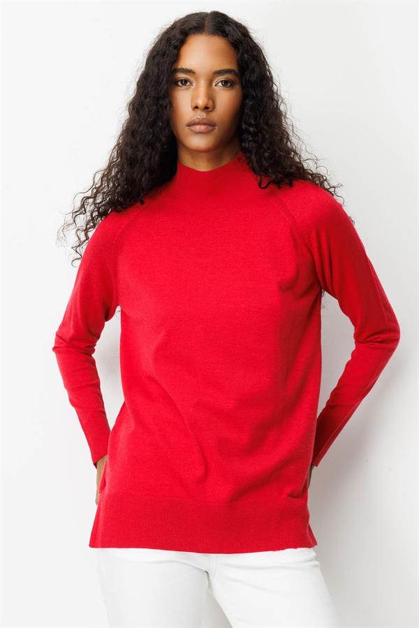 Kadın Yarım Balıkçı Yaka Kolları Yırtmaçlı Basic Kazak K.Kırmızı