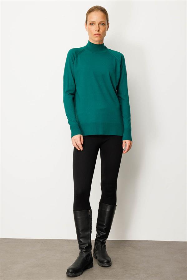 Kadın Yarım Balıkçı Yaka Kolları Yırtmaçlı Basic Kazak Ö.Başı