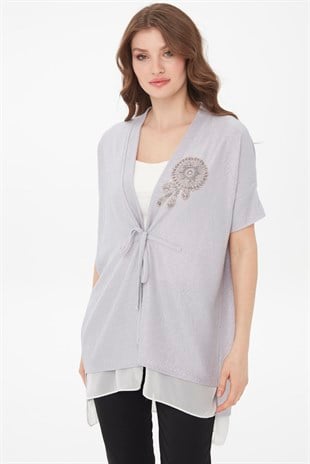 Женский летний жакет серебристого цвета