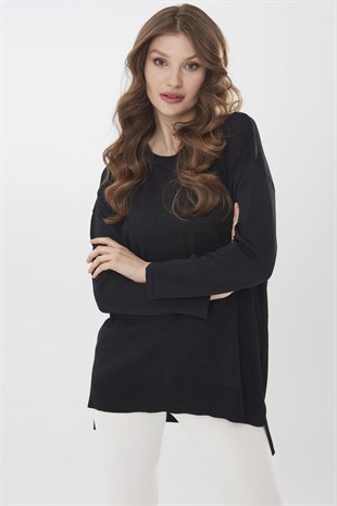 Женская трикотажная лентяя блуза черного цвета