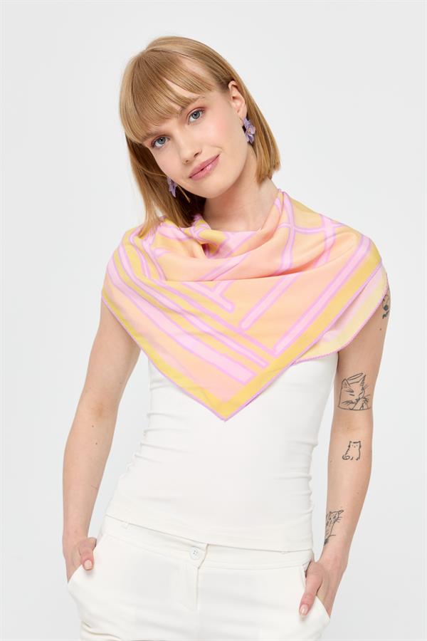 Шелковый шарф специального дизайна 12