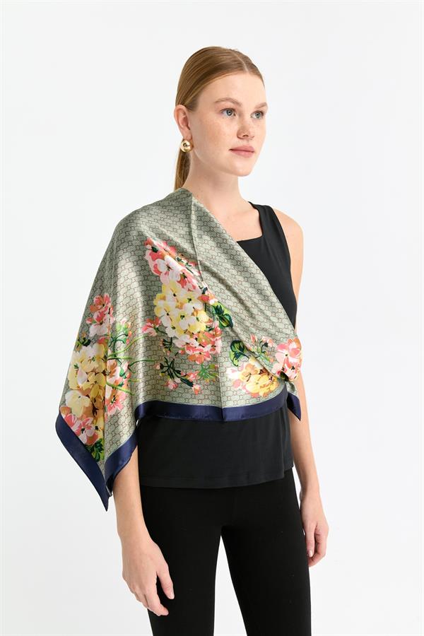 Özel Tasarım İpek Eşarp 13