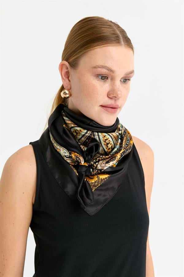 Özel Tasarım İpek Eşarp 24