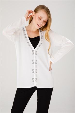 Женский трикотаж Джемпер кремовый