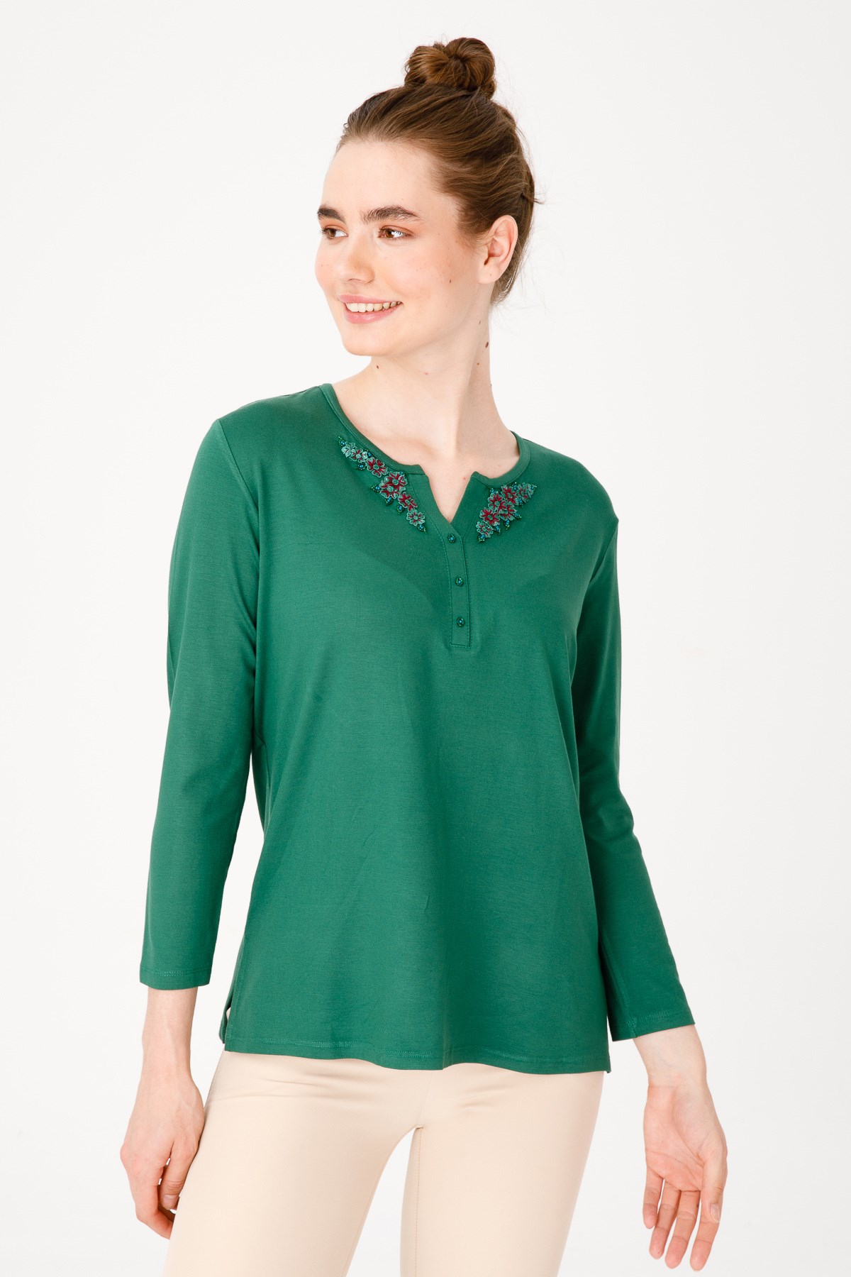 Kadın Açma Yaka Uzun Kol Güpürlü Penye Bluz YeşilDesen Triko - Online Satış