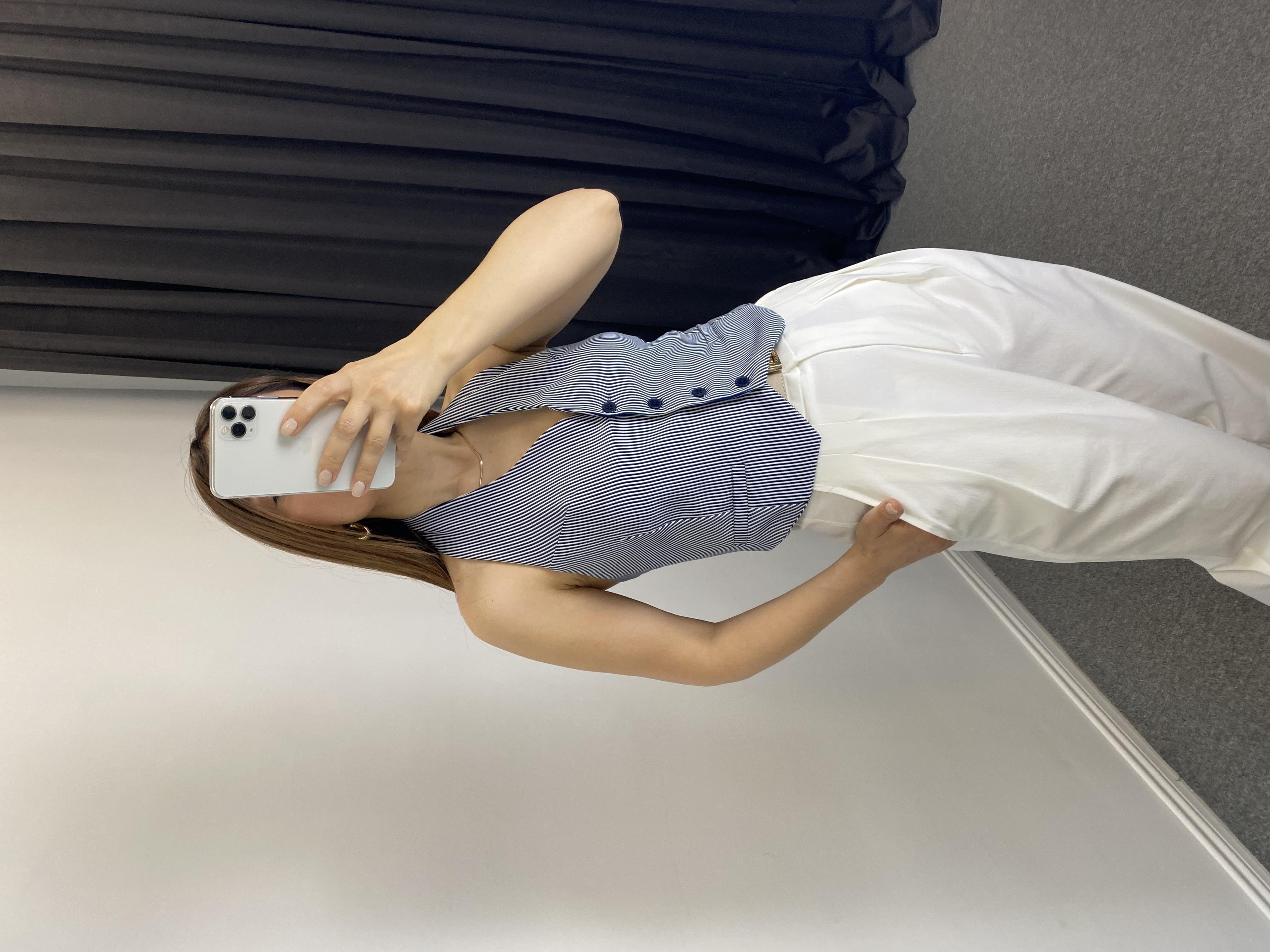 Boyundan Bagli Cizgili Yelek 