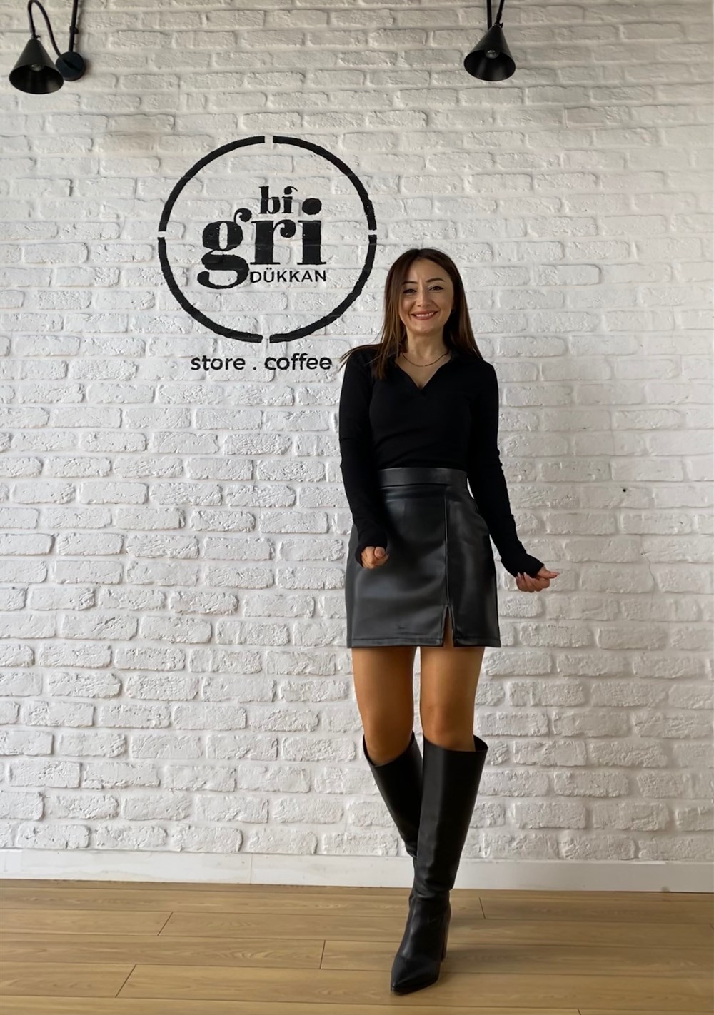 Deri Mini Etek