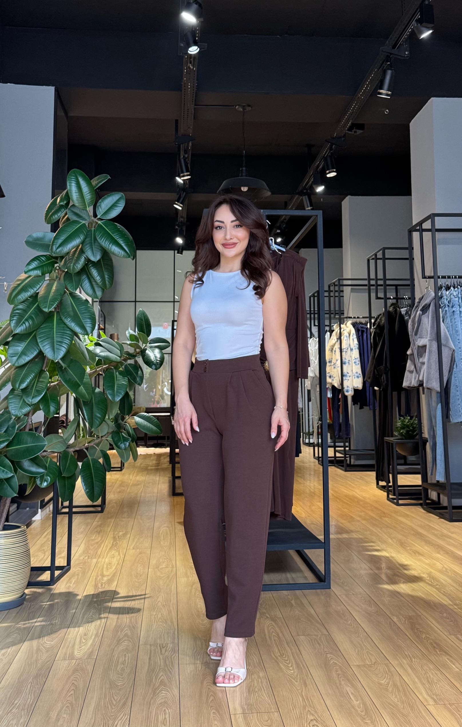 DÜĞMELİ LİKRALI PANTOLON KAHVERENGİ