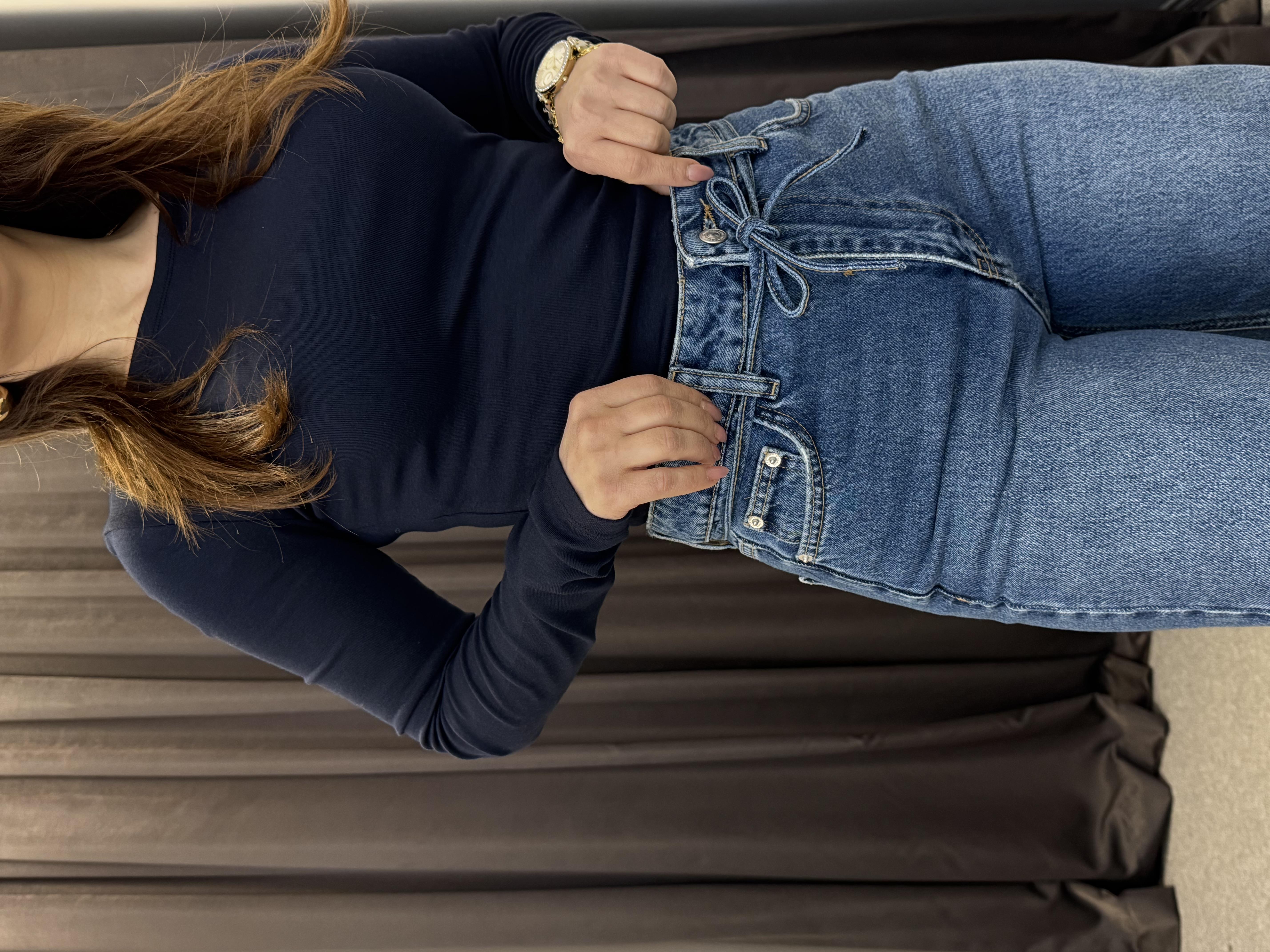 Kayık Yaka Uzun Kollu Bluz Lacivert