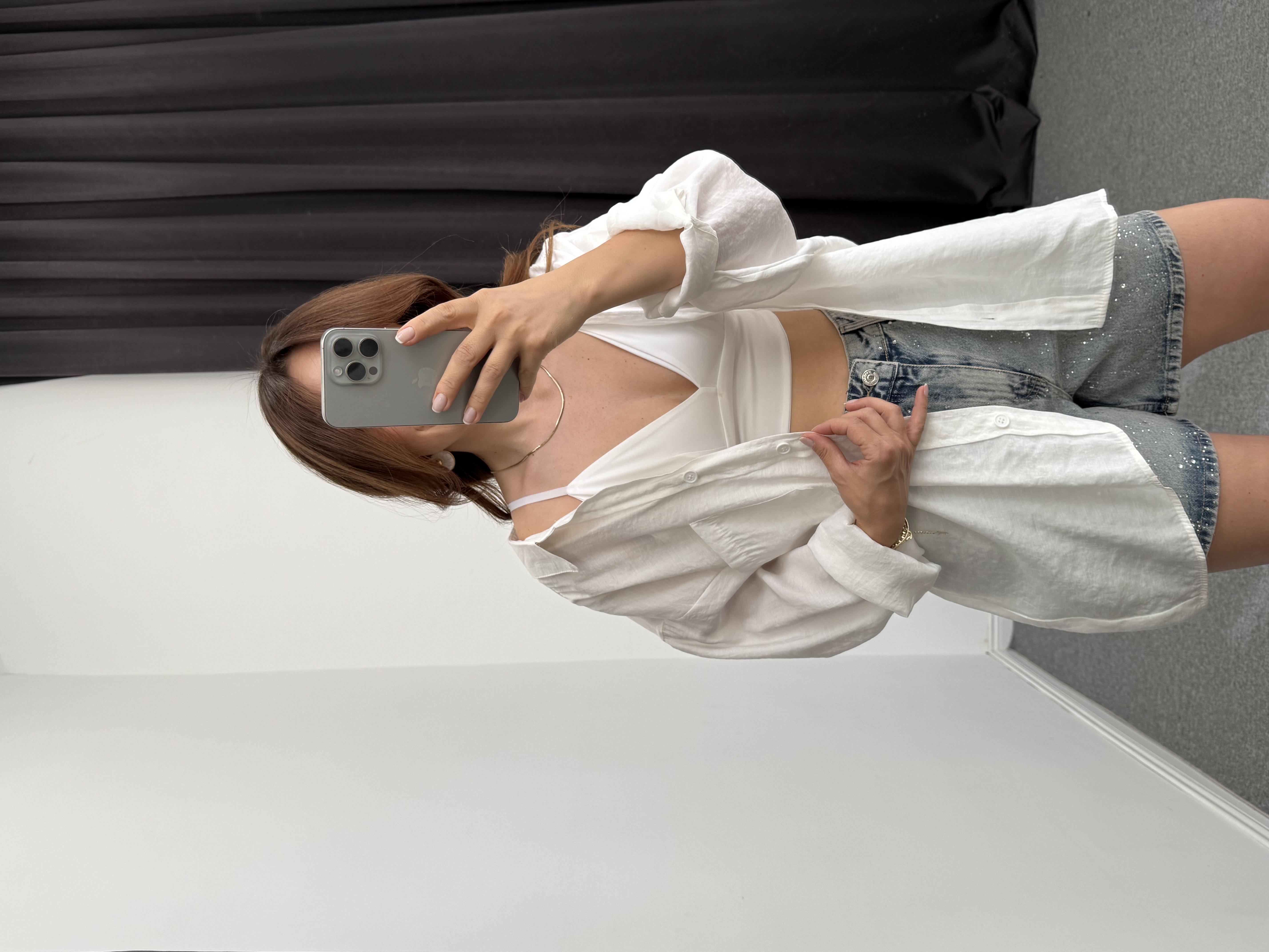 Taşlı Denim Şort