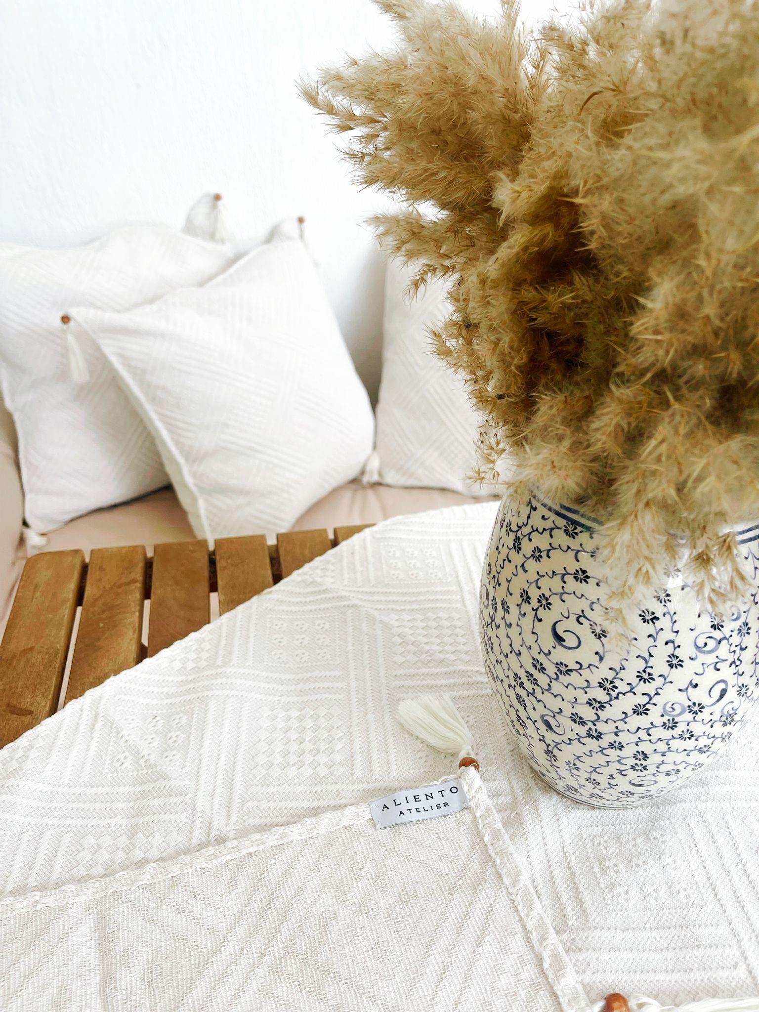 Handmade Organik Pamuk Püsküllü Runner ve Kırlent Seti 