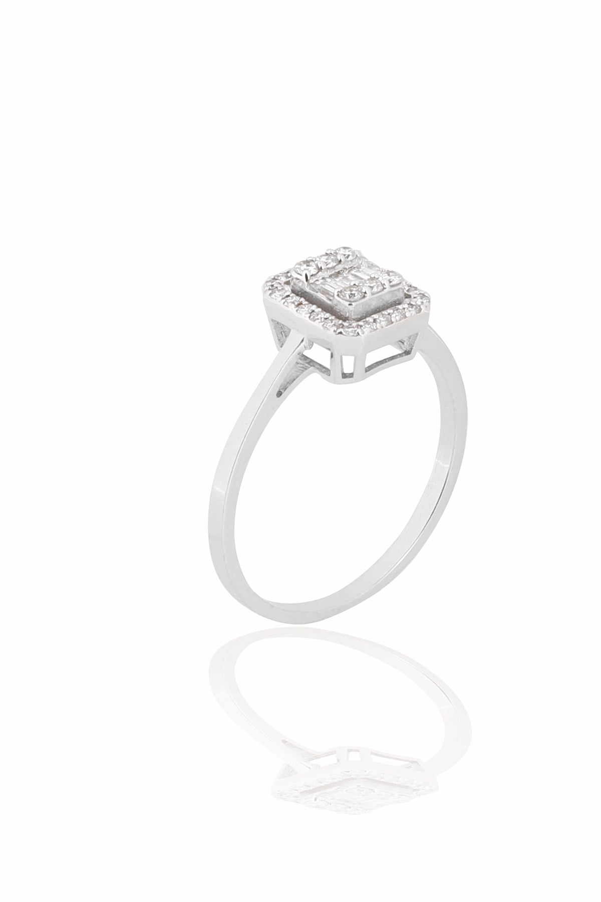 0.26 CT F VS BAGET PIRLANTA YÜZÜK