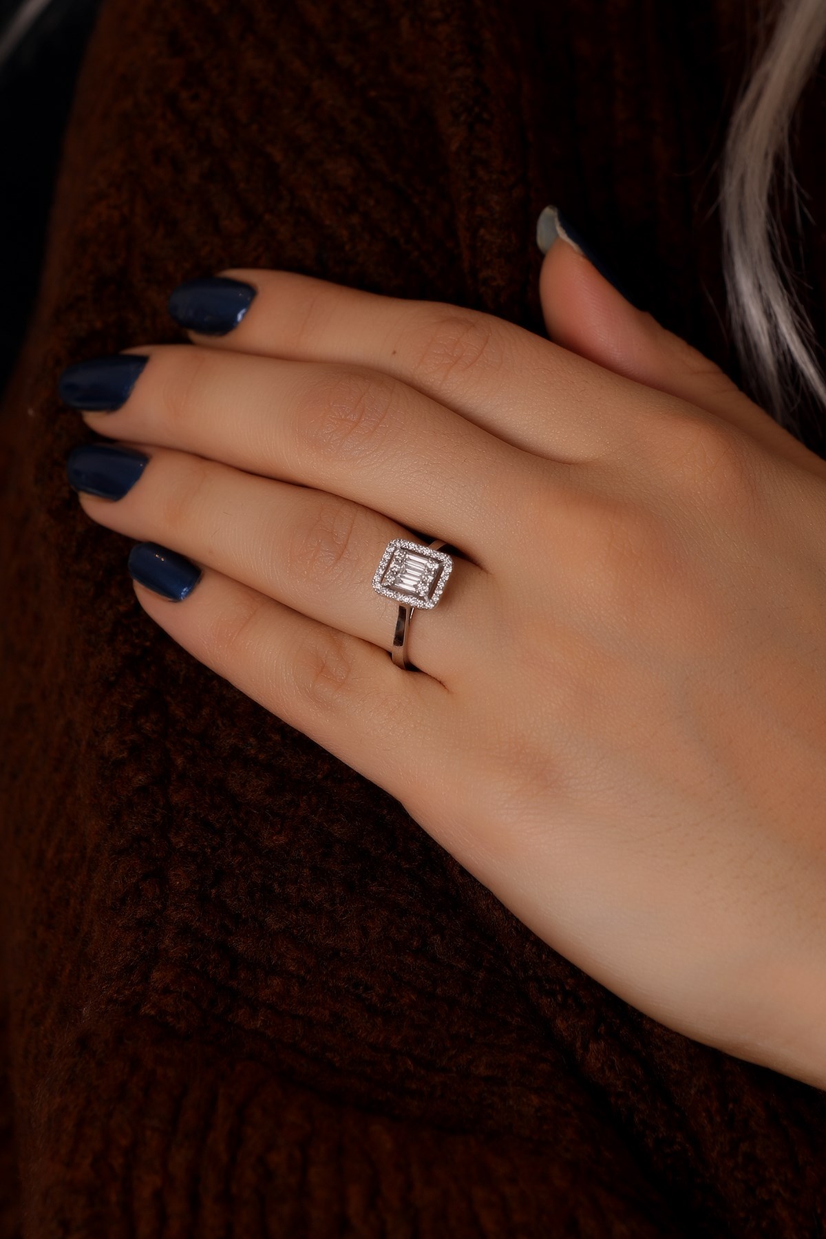 0.46 CT F/G VS/S BAGET PIRLANTA YÜZÜK