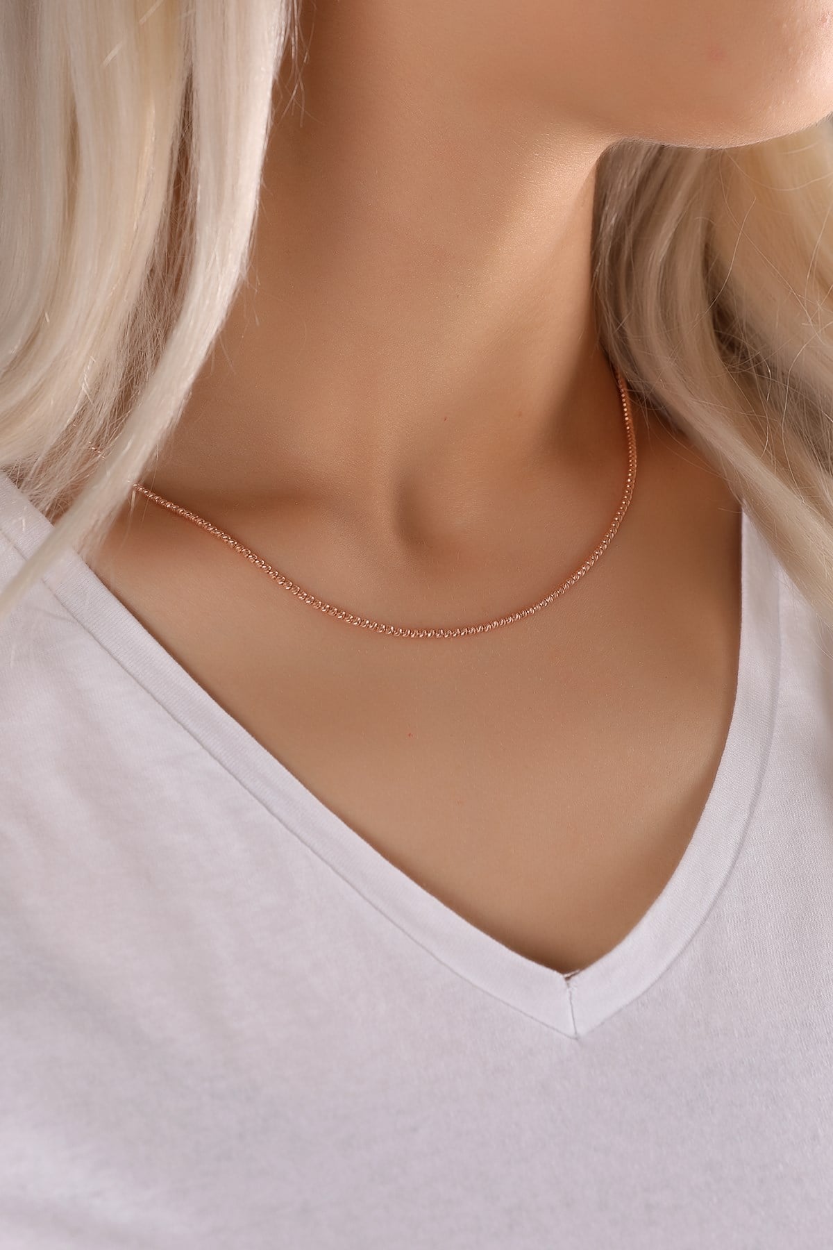 DORİKA TOPLU ROSE ALTIN ZİNCİR KOLYE