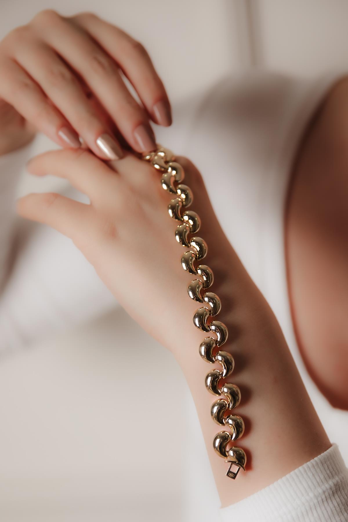 MODERN TASARIM ALTIN BİLEKLİK