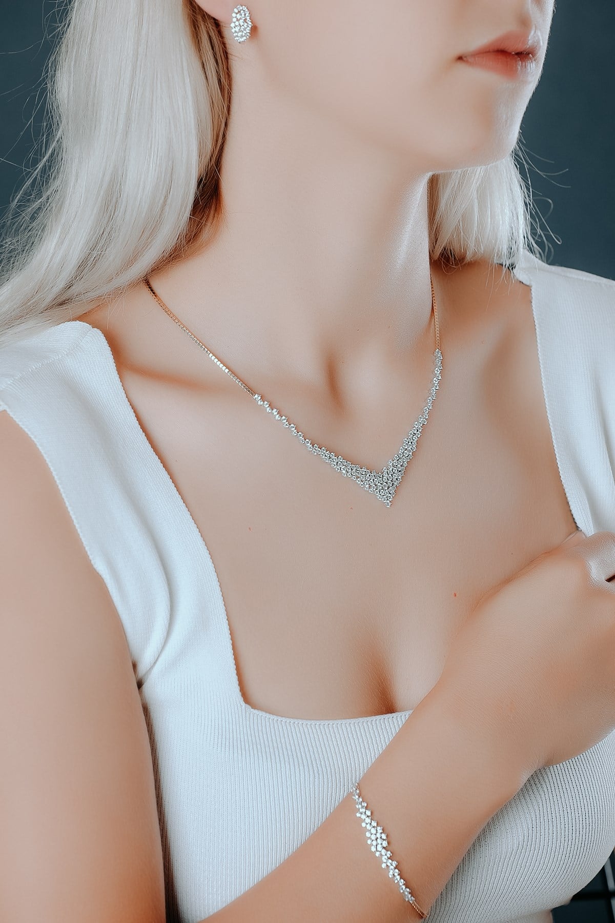 PRENSES MODEL BEYAZ-SARI ALTIN SET