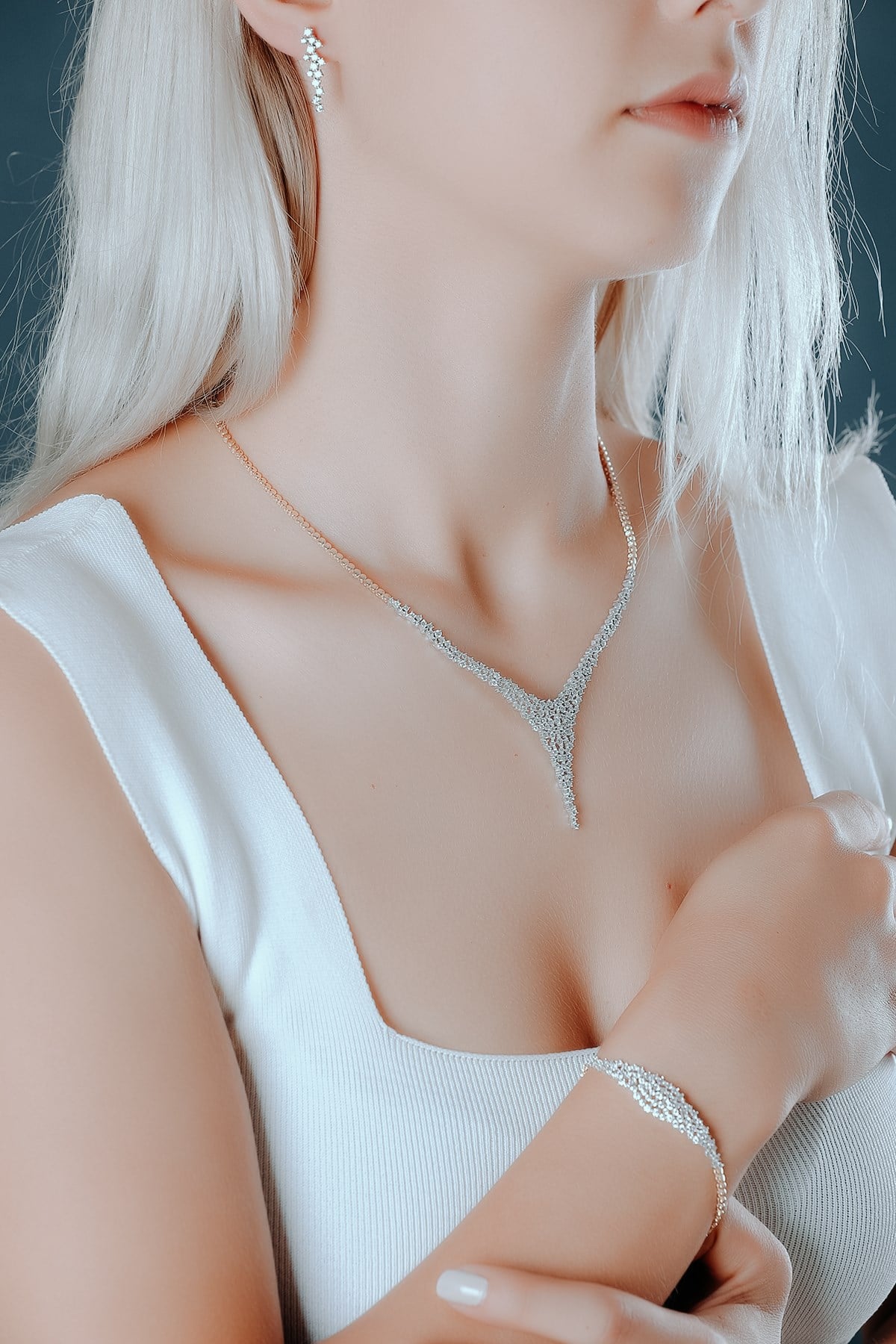 ZERAFET MODEL BEYAZ-SARI ALTIN SET