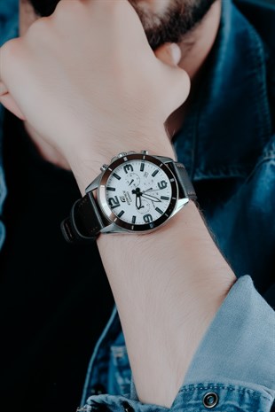 Casio Edifice EFR-553L-7BVUDF Erkek Kol Saati