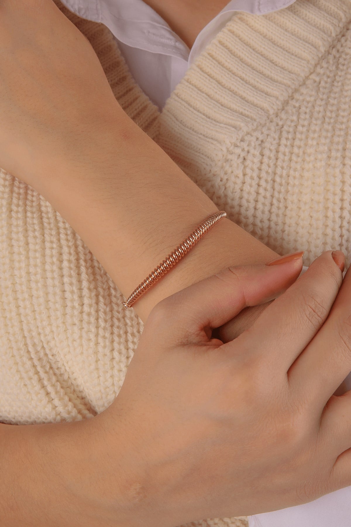 ALYANAKLAR MODERN TASARIM KELEPÇE ROSE ALTIN BİLEKLİK Spor Bileklikler